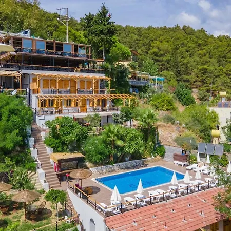 Ξενοδοχείο Castle Boutique 5*
