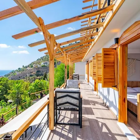 Ξενοδοχείο Castle Boutique 5*