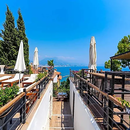 Castle Boutique Hotel 5*